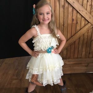 Country Wear Size 6/7 Girls